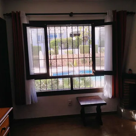 Relaxing 2-bedroom In Sunny Cabo Roig *
